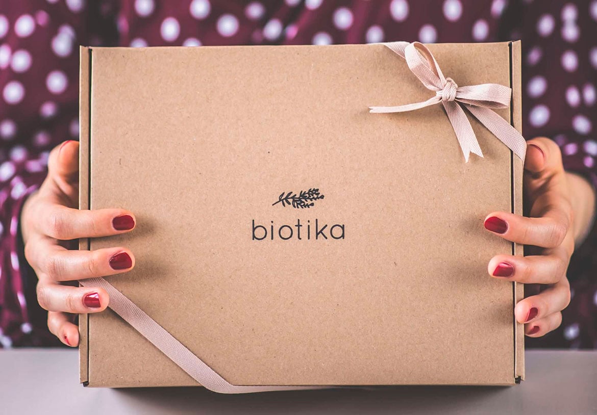 Упаковку с Вашим логотипом