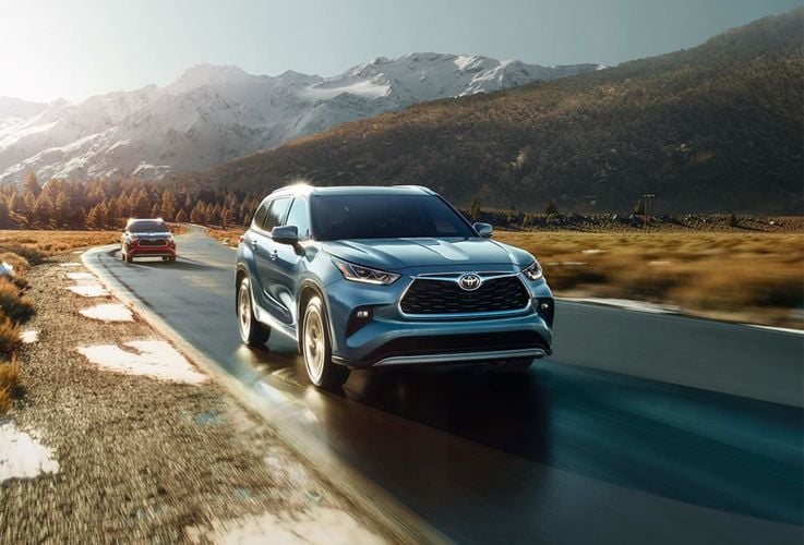 Toyota Highlander двойной двигатель 2.5L полноприводная премиум-версия